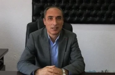 Okul müdürü son yolcuğuna görev yaptığı okuldan uğurlandı 