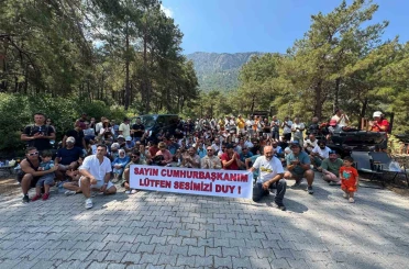 Ölüdeniz’de pilotlar uçuşları durdurdu 