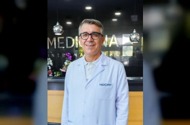 Op. Dr. Deniz: "Menopozda hormonlar yeniden düzenlenirken sistem geçici olarak yapılandırılır" 