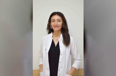 Op. Dr. Öztaş’tan hamilelere oruç uyarıları 
