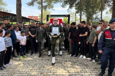 Osmaniye’de kanserden vefat eden astsubay için cenaze töreni düzenlendi 
