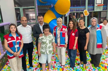 Osmaniye’de özel bireyler karne sevincini şenlikle yaşadı 
