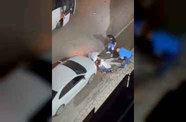 Osmaniye’de silahlı saldırı kamerada: 2 kişi yaralandı 