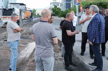 Osmanlı mahallesinin yolları ve çehresi yenileniyor 