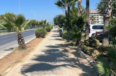 Otelin önüne bıraktığı motosikleti sabah göremeyince hırsızlığı güvenlik kamerasından gördü 