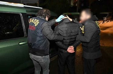 Özel harekatlı baskında cinayetten 27 yıl hapis cezasıyla aranan hükümlü yakalandı 