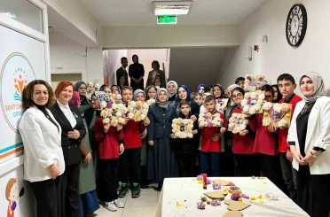 Özel öğrenciler kaynaştı sergi ilgi topladı 