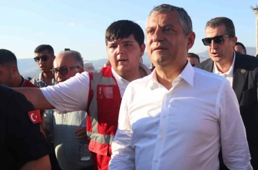 Özgür Özel: "Cemil Bey’le bir sorunumuz yok" 