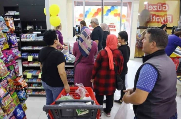 Özhan Market’ten dolu dolu indirimler 