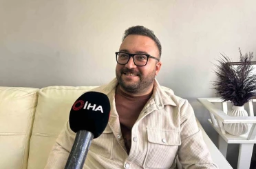 ’Özrü kabahatinden büyük’, kendisini karısına dev buketle affettirdi 