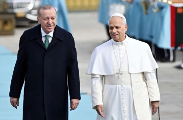 Papa 14. Leo'yu Cumhurbaşkanı Erdoğan karşıladı