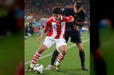 Paraguaylı eski milli futbolcu Cristian Riveros: "Arda, Hakan ve Kenan’ın oyuna girmesini engellemeliyiz" 