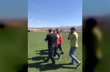 Parmağı kopan vatandaş için ambulans helikopter havalandı 