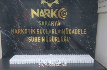 Polis uyuşturucuya geçit vermiyor: 2 tutuklama 