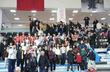 Potanın Kraliçeleri şampiyonluğa koşuyor 