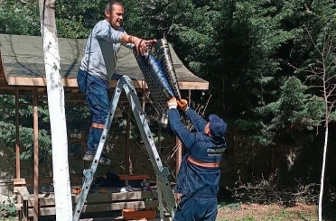 Pursaklar Belediyesi’nden parklarda bakım seferberliği 