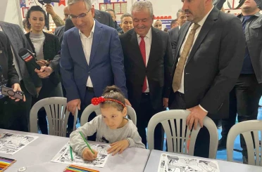 Pursaklar’da 2. Bilim Şenliği öğrencilerin keşfederek öğrenmesini sağlıyor 