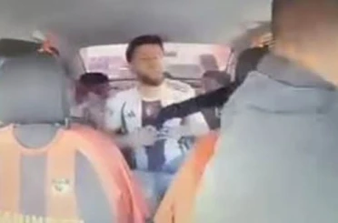 Rehin alınan taksicinin cesur müdahalesi kamerada 