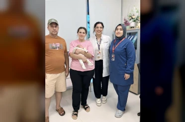 Riskli gebeliği bulunan anne sağlıklı şekilde bebeğini dünyaya getirdi 
