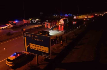 Rize’de 3 kişini hayatını kaybettiği, 4 kişinin ise yaralandığı kaza yeri havadan görüntülendi 