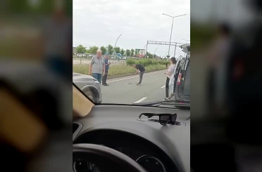 Rize’de yol ortasında tabanca bulundu 