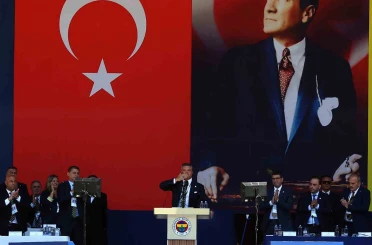 Sadettin Saran: "Bugün buradan alnım ak başım dik şekilde ayrılıyorum" 