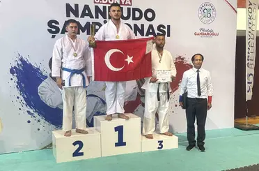 Sağlık personeli Akküç, dünya şampiyonu oldu
