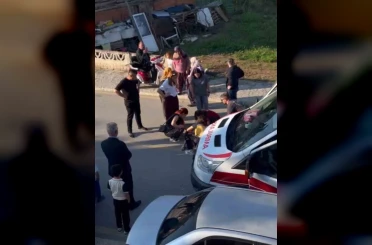 Sakarya’da yola aniden fırlayan 5 yaşındaki çocuğa otomobil çarptı 
