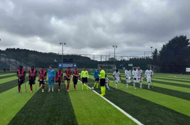 Şampiyonluk yolunda bir engel daha aşıldı 5-0 