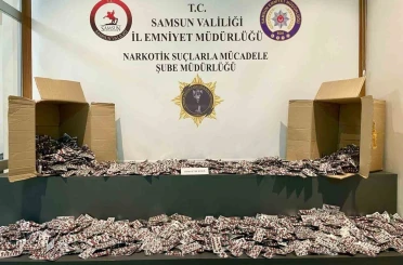 Samsun’da gardıroba gizlenmiş 47 bin 824 uyuşturucu hap ele geçirildi 