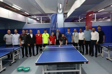 Samsunlu milli sporculara Vali Tavlı’dan moral 