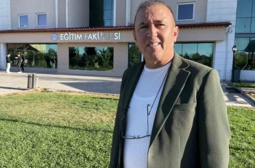 Sanal kimlik gerçeği unutturuyor, rol karmaşası bireyi intihara sürüklüyor 