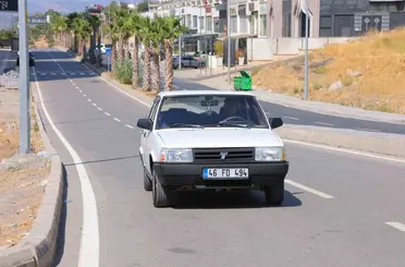 Sanayide 80 bin TL fiyat aldı, otomobilini 10 bin TL’ye kendi boyadı
