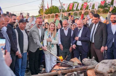 Sancaktepe’de baharın coşkusu Hıdırellez Şöleni ile yaşandı 