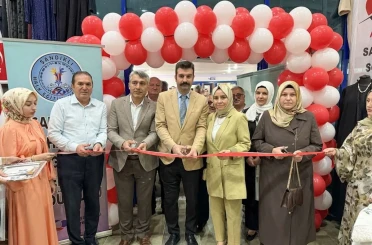 Sandıklı’da ’Hayat boyu öğrenme’ sergisi açıldı 