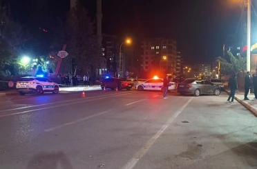 Şanlıurfa’da cadde ortasında silahlı kavga kamerada: 2 ağır yaralı 