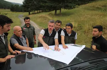 Sarıkamış’ta orman çalışmaları masaya yatırıldı: Bölge Müdürü Karakurt’tan sahalarda inceleme
