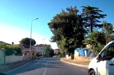 Sarıyer’de yol ortasında gerginlik: "Neden hızlı gittin?" tartışması kamerada 