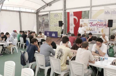 Satranç tutkunlarının büyük mücadelesi nefesleri kesti 