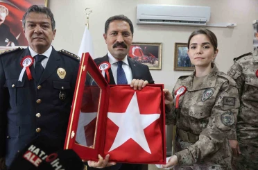 Şehidin kızı PÖH üniformasıyla babasının izinden gidiyor 