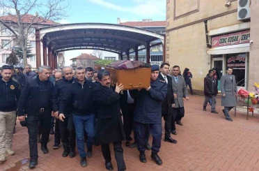 Şehit annesi son yolculuğuna uğurlandı 