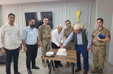 Şehit babaları jandarmanın kuruluş yıl dönümünü unutmadı 