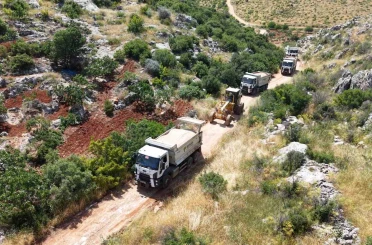 Şehitkamil’de arazi yolları açma çalışmaları sürüyor 