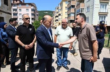 Selden etkilenen Cide’de hasar tespit ve temizlik çalışmaları sürüyor 