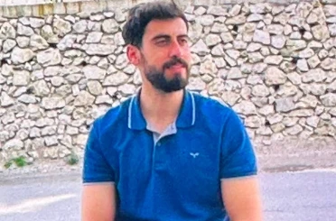 Şemdinli’de bir genç evinde ölü bulundu 