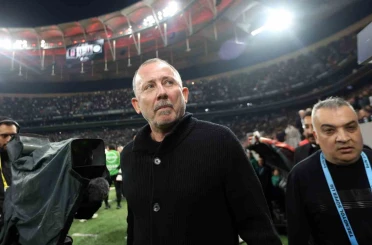 Sergen Yalçın’dan kadroda 8 değişiklik 