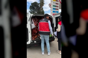 Serik’te 176 kilogram tarihi geçmiş sucuk ele geçirildi 