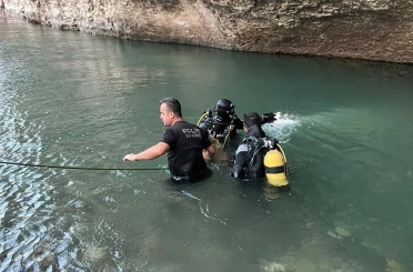 Serinlemek için girdiği suda boğularak hayatını kaybetti 