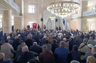 Şeyh Muhammed Kazım Camii ve Külliyesi ibadete açıldı 