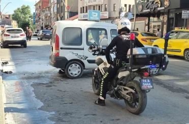 Seyir halindeki araçta yangın çıktı 